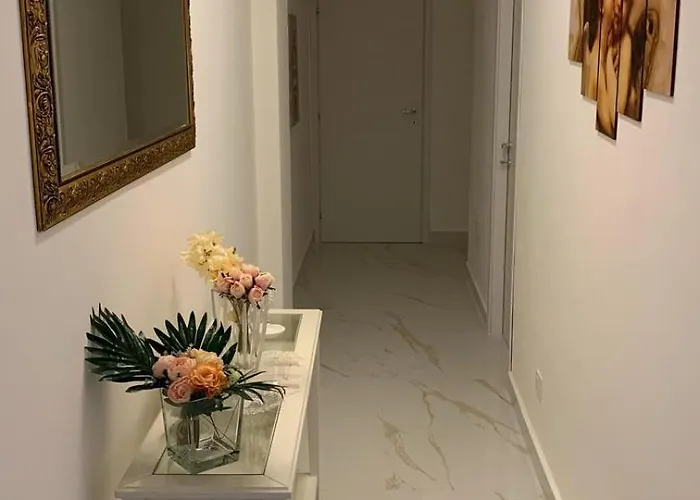 La Dolce Ii アパート *